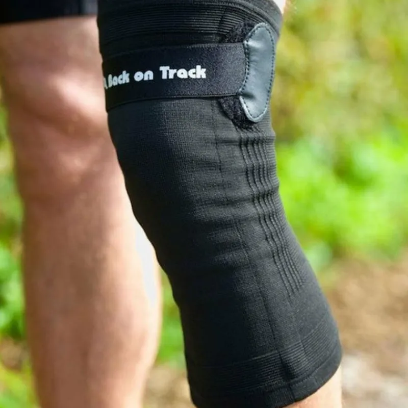 Confort Et Soutien*Back On Track - Genouillère avec scratch Noir