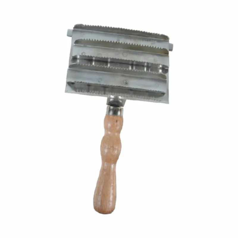 Grooming|Étrilles*Borstiq Farm - Etrille carrée en métal