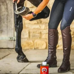 Huiles Pour Sabots*Carr & Day & Martin - Huile pour sabots Cornucrescine Daily Hoof Barrier