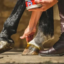 Onguents Sabots Secs|Onguents Incolores*Carr & Day & Martin - Pommade pour sabots Cornucrescine