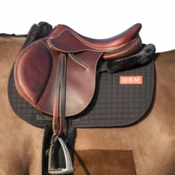 Discount - Tapis de selle Leo Tapis De Selle|Tapis Cso/ Mixtes