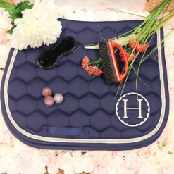 Best - Brosse en caoutchouc pour tapis noir/ Entretien Des Tapis