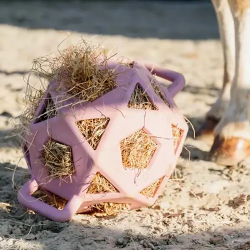 Sale - Balle de jeu/ foin pour chevaux en caoutchouc vieux Jouets Pour Chevaux|Collection "Minis" Kentucky