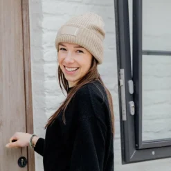 Discount - Bonnet Rubber logo Bonnets/ Bandeaux