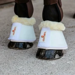 - Cloches chevaux cuir et mouton Blanc Concours Complet D'Equitation