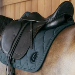 Tapis De Dressage|Tapis De Selle*Kentucky Horsewear - Tapis de dressage Wave 3D logo sapin Vert