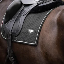 Hot - Tapis de dressage Puissance Suede Square Dressage|Tapis De Dressage