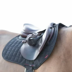 - Tapis de selle Square X-Grip Silicone EuroJump Tapis De Selle Poneys|Tapis Cso/ Mixtes