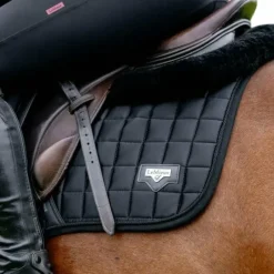 Online - Tapis de selle Square Classic Close Loire Tapis Cso/ Mixtes|Tapis De Selle