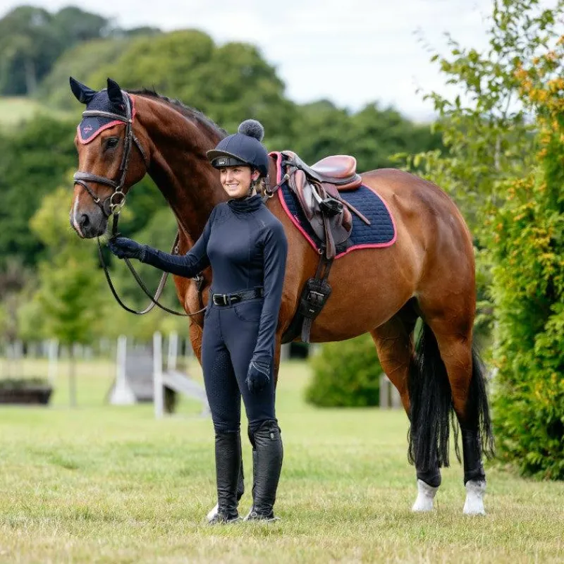 Online - Tapis de selle Square suédine / cranberry Tapis De Selle|Tapis Cso/ Mixtes