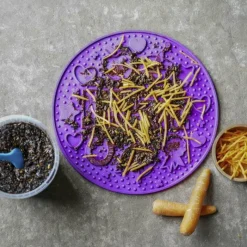 Outlet - Tapis de léchage Graze maze violet Friandises Pour Chevaux