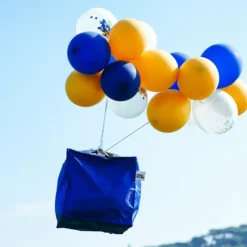 Filets Et Sacs À Foin*Natural' Innov - Sac à foin Natural'Kub édition collector 7 ans Bleu